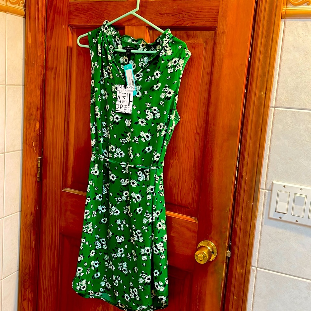 🆕 41 Hawthorn Jeanie Ruffle Detail Green Floral Casual Office Dress | XSmall